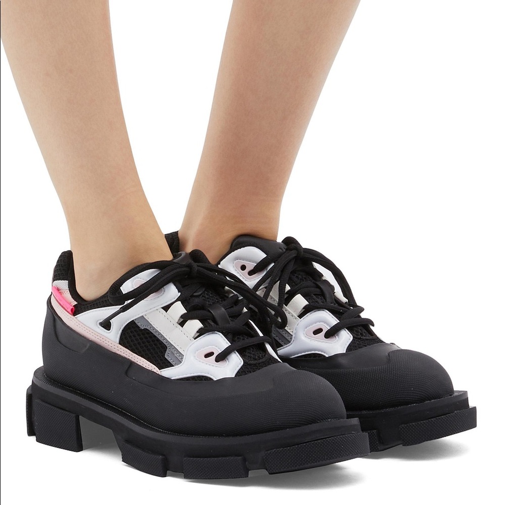 Both Paris GAO Runner Shoes